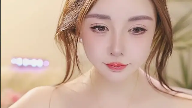 Qiaoqiao  online show from March 14, 2026, 12:32 pm