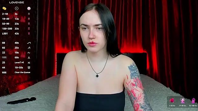 Witch Lady online show from March 29, 2026, 6:13 am