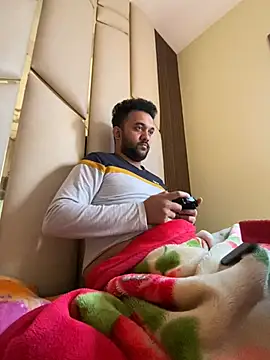 Snapshot of BengaliBabu_Rohan chatting on December 21, 2024, 7:45 am BengaliBabu Rohan online show from December 21, 2024, 7:45 am