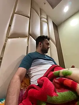 Snapshot of BengaliBabu_Rohan chatting on December 24, 2024, 2:01 pm BengaliBabu Rohan online show from December 24, 2024, 2:01 pm