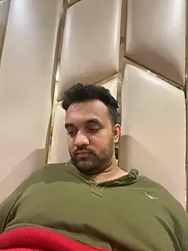 Snapshot of BengaliBabu_Rohan chatting on January 13, 2025, 3:15 pm BengaliBabu Rohan online show from January 13, 2025, 3:15 pm