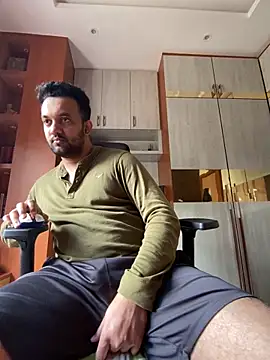 Snapshot of BengaliBabu_Rohan chatting on January 25, 2025, 6:12 am BengaliBabu Rohan online show from January 25, 2025, 6:12 am