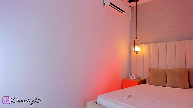 kosmic Angel online show from March 17, 2025, 4:11 pm