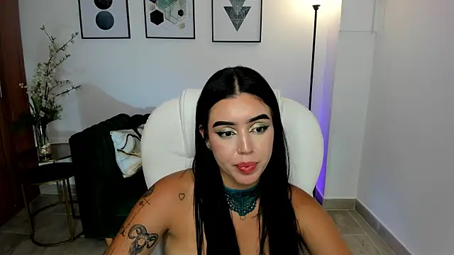 zoee jackson online show from January 19, 2025, 12:49 am