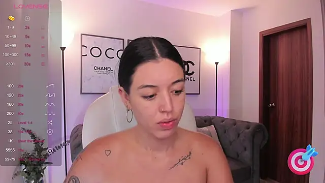 zoee jackson online show from March 1, 2025, 6:43 pm