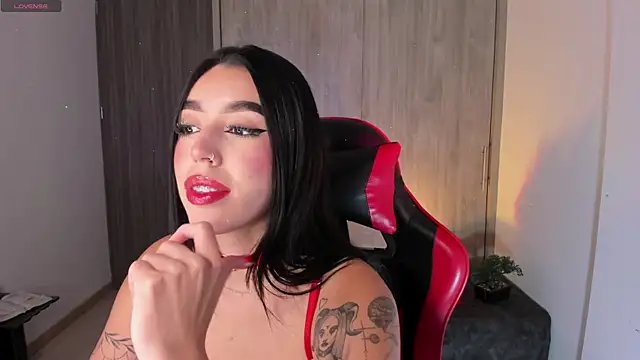 zoee jackson online show from February 6, 2026, 4:28 am