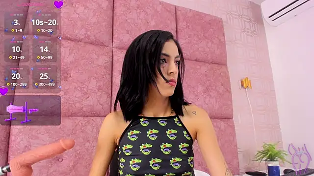 LilitRobins online show from February 20, 2025, 1:14 am