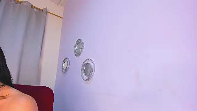 LunaMontiel online show from February 15, 2025, 2:37 am