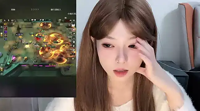 Snapshot of Q-ing chatting on March 2, 2025, 1:36 am Q-ing online show from March 2, 2025, 1:36 am