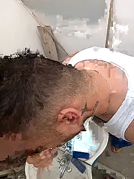 diegolebu online show from October 2, 2025, 11:39 am