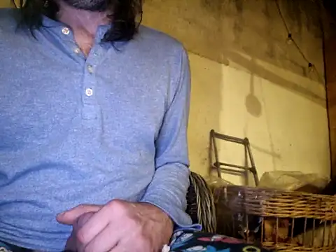 stavroun online show from October 31, 2025, 2:34 am