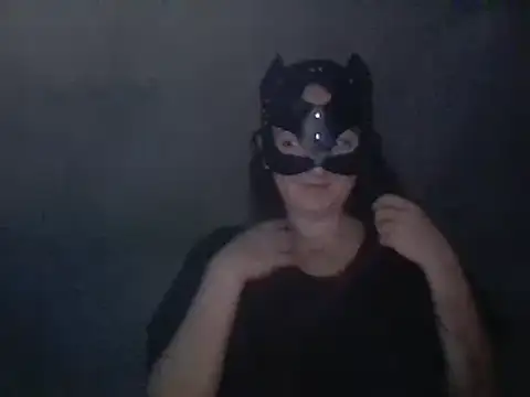 MaxWellas6 online show from December 16, 2025, 11:54 pm