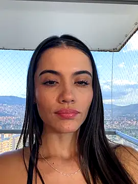 Nicole stonee online show from October 7, 2025, 9:56 pm