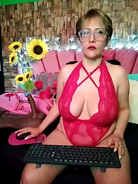 Snapshot of Isabelle_Lov18 chatting on January 16, 2025, 3:45 am Isabelle Lov18 online show from January 16, 2025, 3:45 am