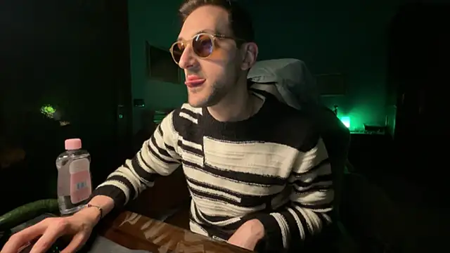 Stefisexy91 online show from February 21, 2026, 6:20 pm