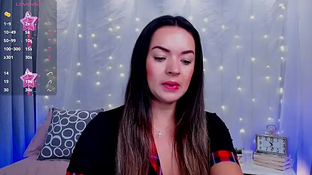 lennabell online show from March 5, 2025, 11:17 am