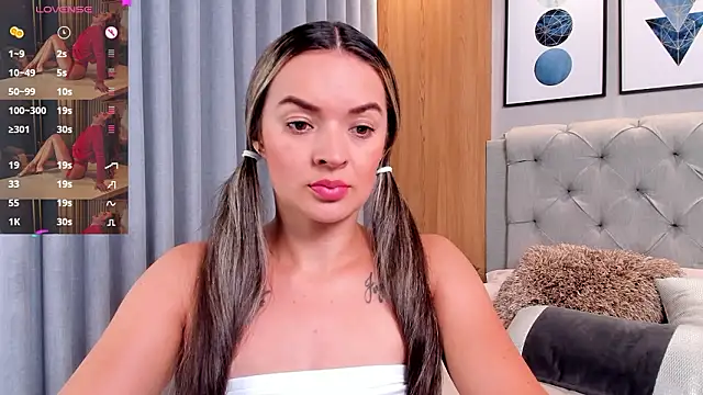 lennabell online show from February 17, 2026, 4:57 pm