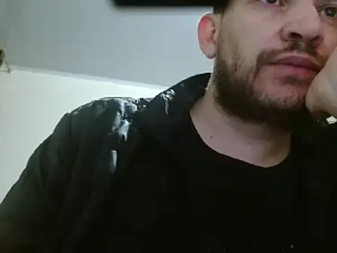 camiloking1720 online show from February 13, 2025, 3:46 pm