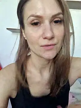 Snapshot of NattyReturn chatting on February 22, 2026, 8:57 am NattyReturn online show from February 22, 2026, 8:57 am