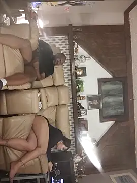 nora lane online show from February 3, 2025, 3:09 am