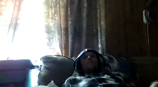 Snapshot of luke_thighwalker2469 chatting on December 18, 2024, 10:13 pm luke thighwalker2469 online show from December 18, 2024, 10:13 pm