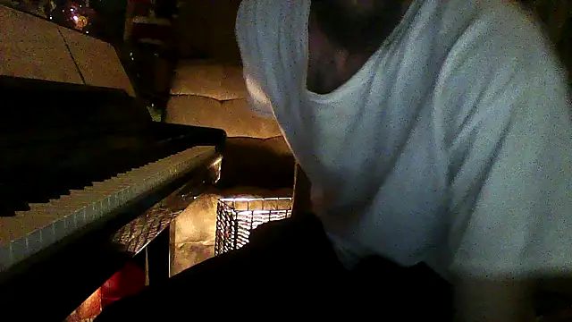 Snapshot of luke_thighwalker2469 chatting on November 11, 2025, 1:05 am luke thighwalker2469 online show from November 11, 2025, 1:05 am