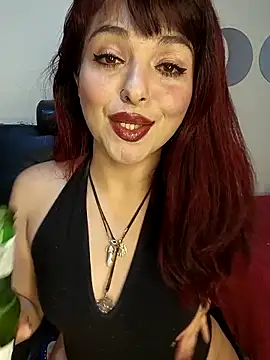 Winona-miu online show from November 14, 2025, 7:23 pm