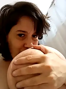 Sole Love online show from February 27, 2025, 3:14 am