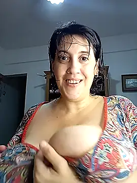 Sole Love online show from March 5, 2025, 1:50 pm