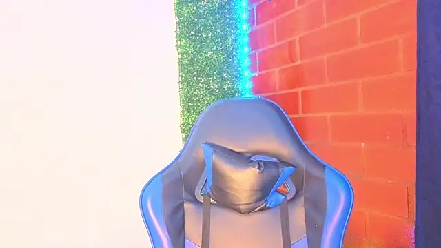 Demitryo online show from March 9, 2026, 4:05 am