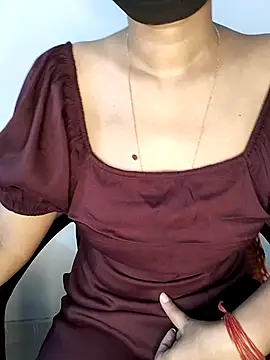 Snapshot of Ms_Neera chatting on February 16, 2025, 3:38 pm Ms Neera online show from February 16, 2025, 3:38 pm