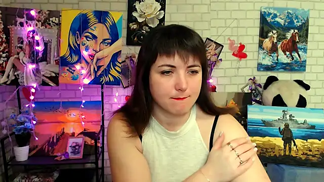 Darina M  online show from February 11, 2026, 5:23 am