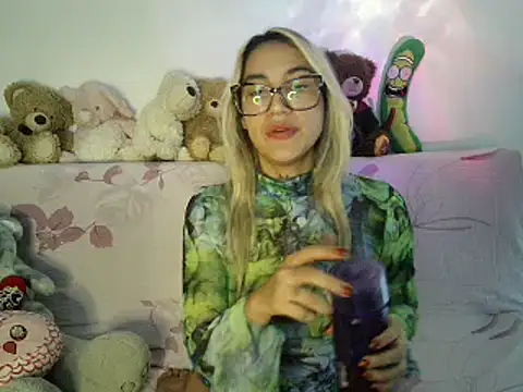 mandy berrys online show from September 24, 2025, 12:03 am