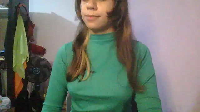 GATIINHA003 online show from April 26, 2026, 1:58 am