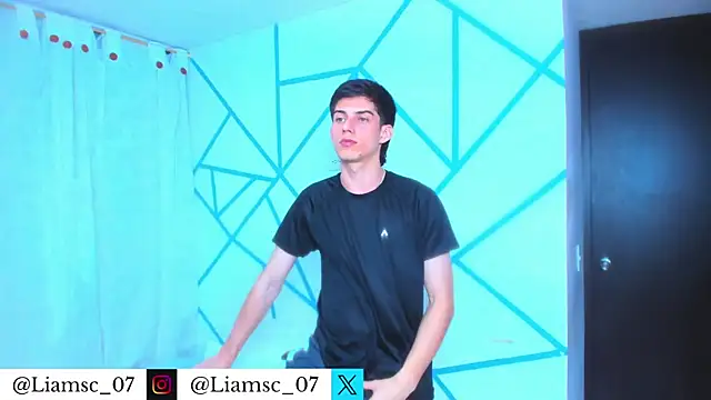 liam scott77 online show from February 27, 2026, 10:21 pm