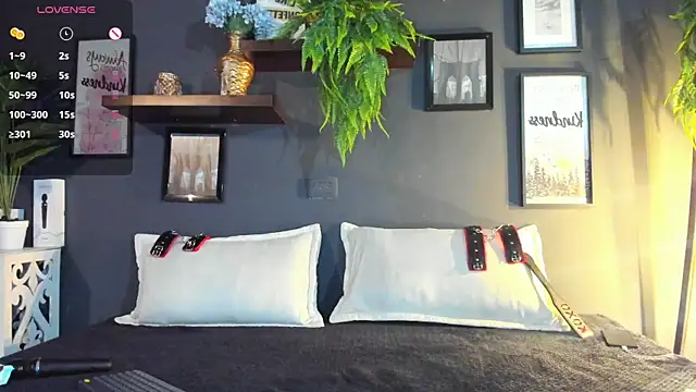 Kallen kozuky online show from February 14, 2025, 2:44 pm