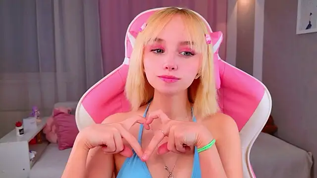 b4by LoL1 online show from February 26, 2026, 1:32 pm