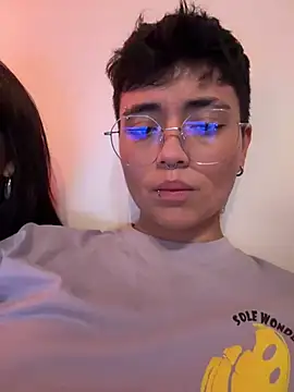 Ashley Chriss online show from January 4, 2025, 6:52 am