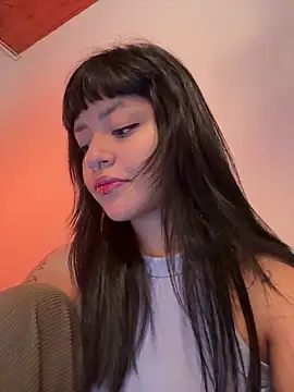 Ashley Chriss online show from January 19, 2025, 2:36 am