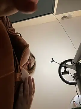  GodessIsabella 97 online show from February 19, 2025, 6:55 am