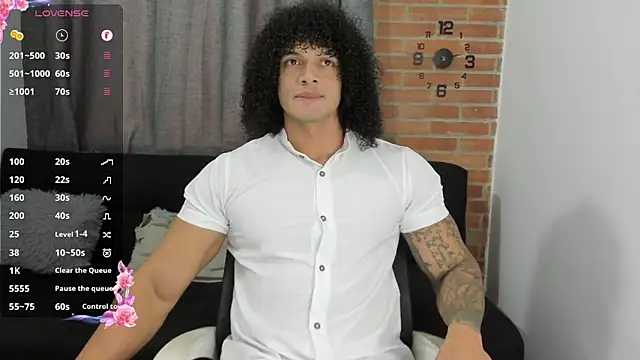 curly muscle online show from January 5, 2025, 7:28 pm