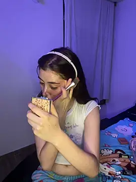 Catyloves online show from January 9, 2025, 4:08 am