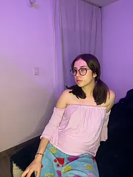 Catyloves online show from January 24, 2025, 3:00 am