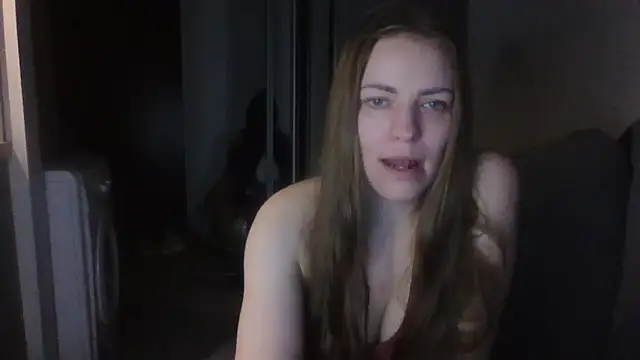 AnnaDiamond1 online show from March 15, 2026, 9:32 pm