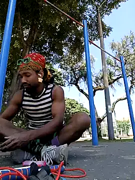 Siriss boyrag online show from January 19, 2025, 4:57 pm