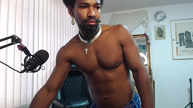 Siriss boyrag online show from February 22, 2025, 1:02 pm