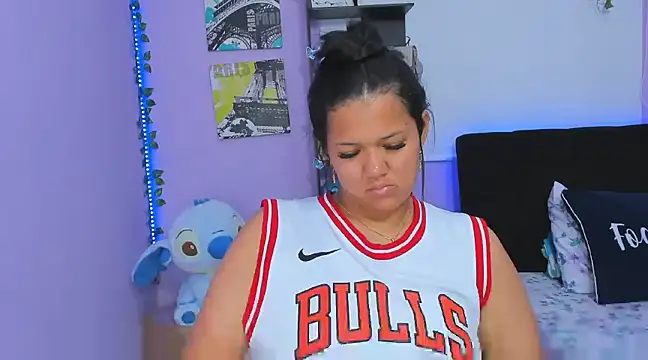 sara mendez2 online show from February 27, 2025, 4:32 pm