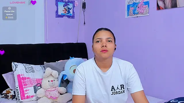 sara mendez2 online show from September 14, 2025, 11:26 pm