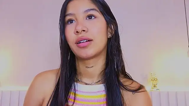 Aida moreno online show from September 19, 2025, 11:44 am