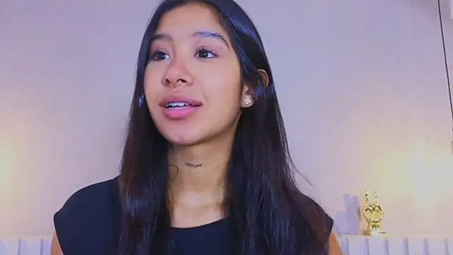 Aida moreno online show from September 22, 2025, 11:23 am